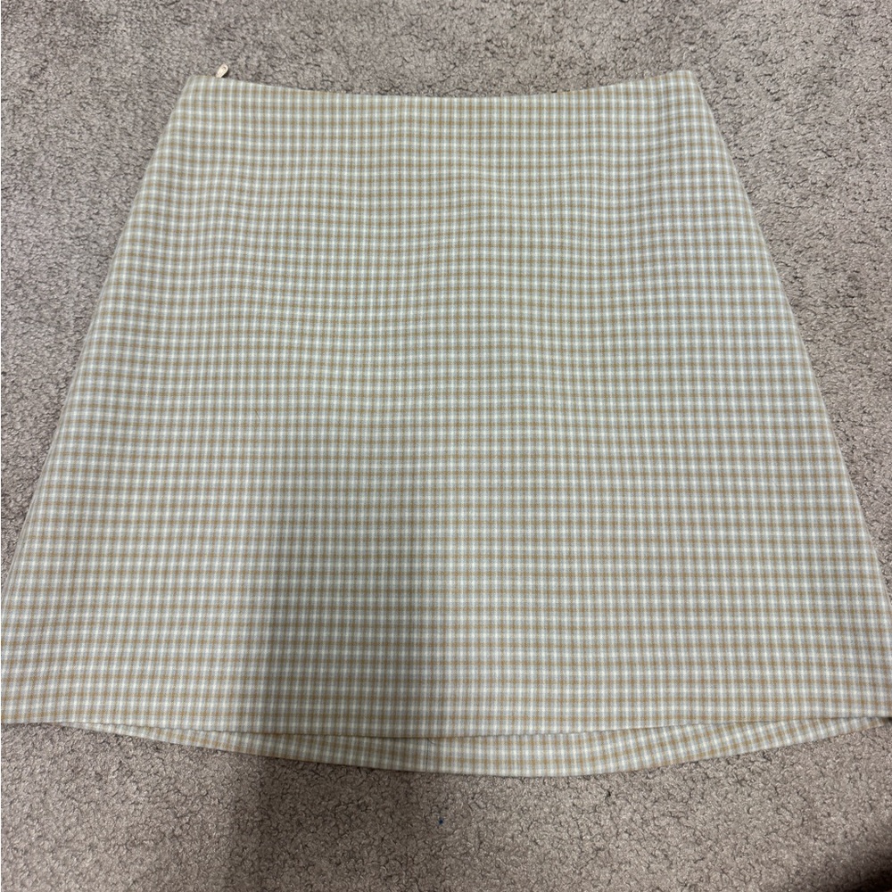 Aritzia classic mini skirt in plaid - size 2
